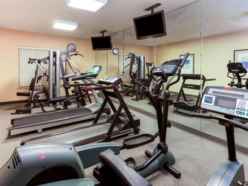 מלון La Quinta By Wyndham Milwaukee Sw ניו ברלין מראה חיצוני תמונה