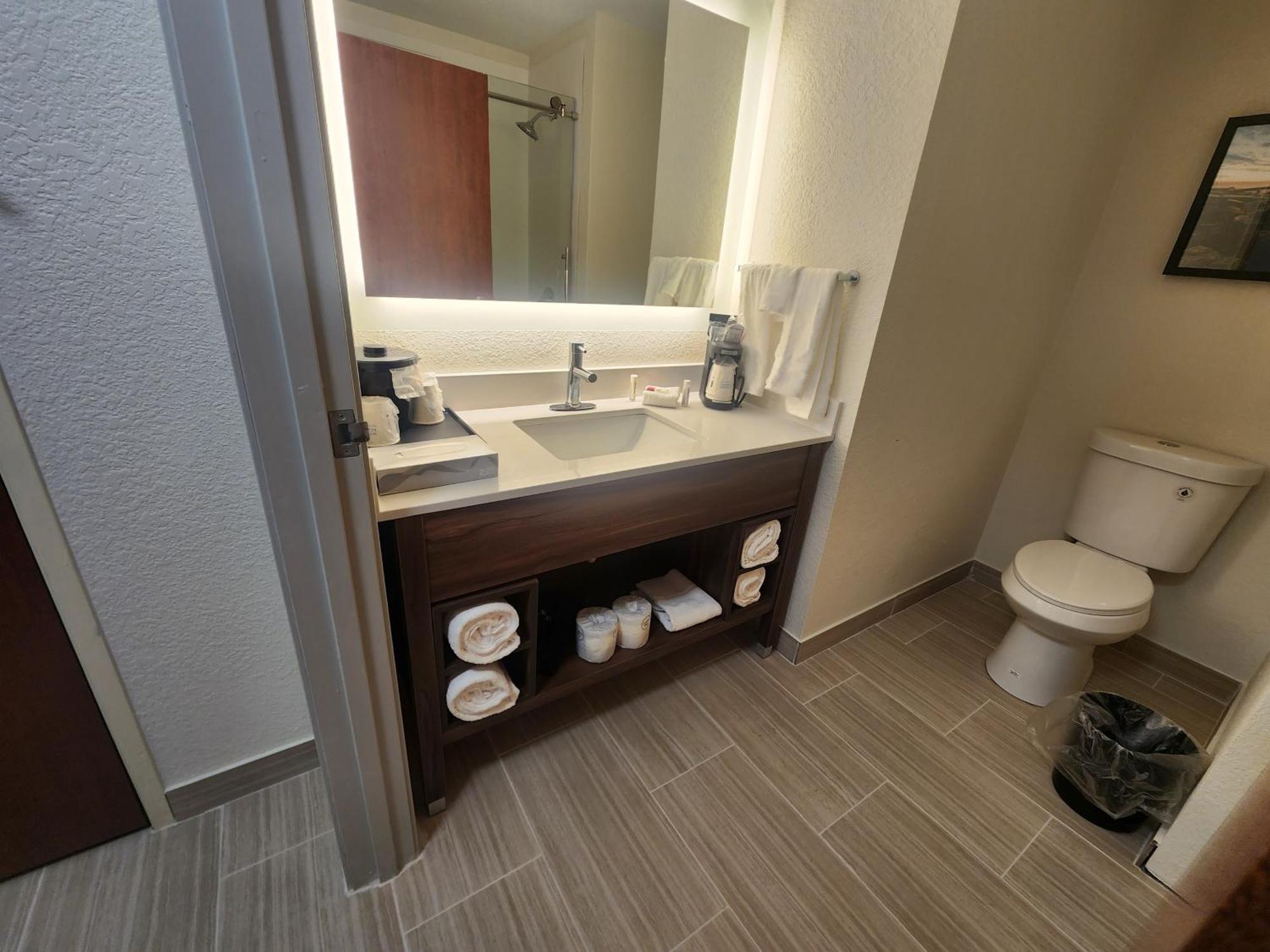 מלון La Quinta By Wyndham Milwaukee Sw ניו ברלין מראה חיצוני תמונה