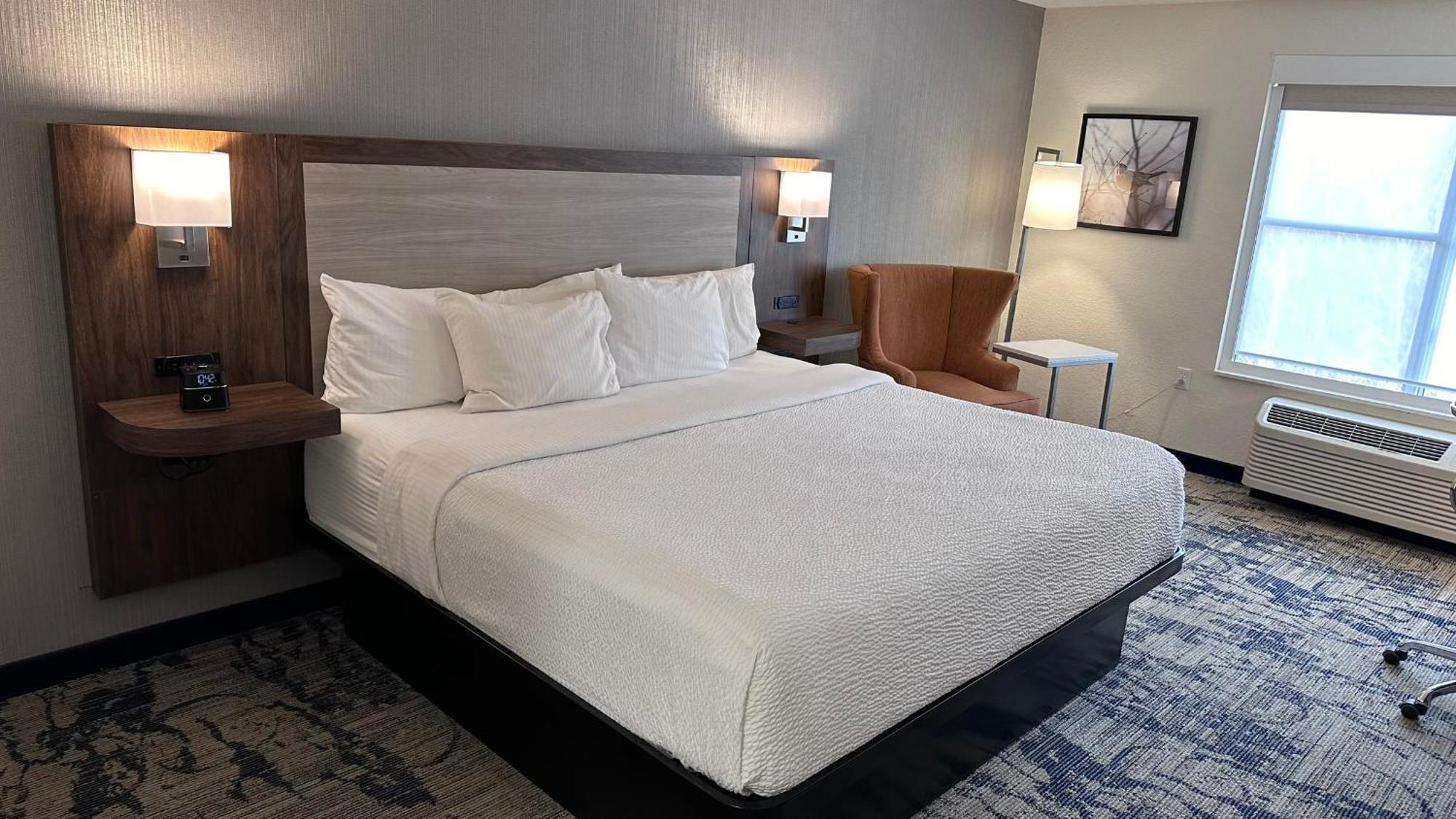 מלון La Quinta By Wyndham Milwaukee Sw ניו ברלין מראה חיצוני תמונה