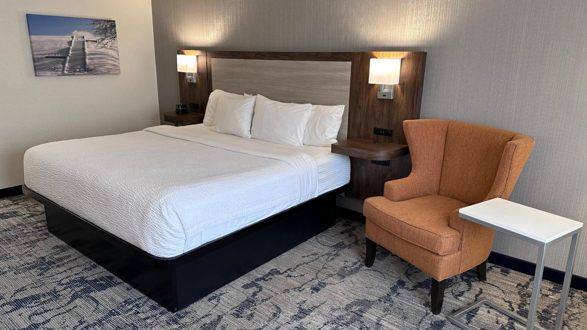 מלון La Quinta By Wyndham Milwaukee Sw ניו ברלין מראה חיצוני תמונה