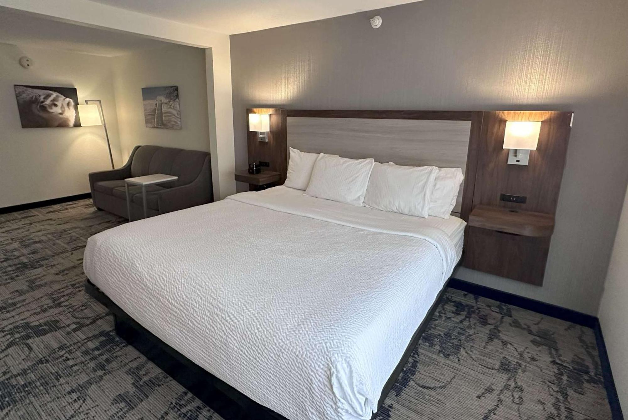 מלון La Quinta By Wyndham Milwaukee Sw ניו ברלין מראה חיצוני תמונה